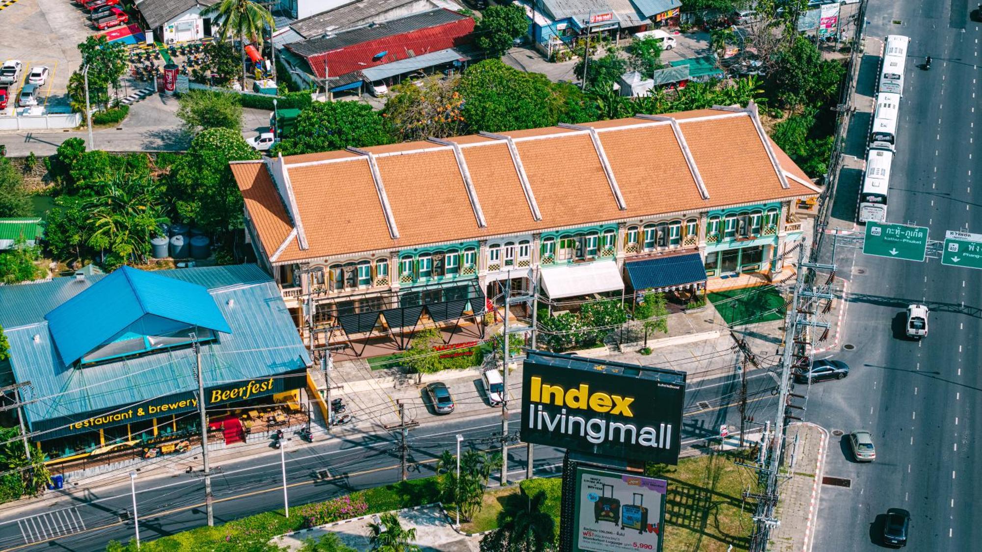 O'nya Phuket Hotel - SHA Extra Plus Bagian luar foto