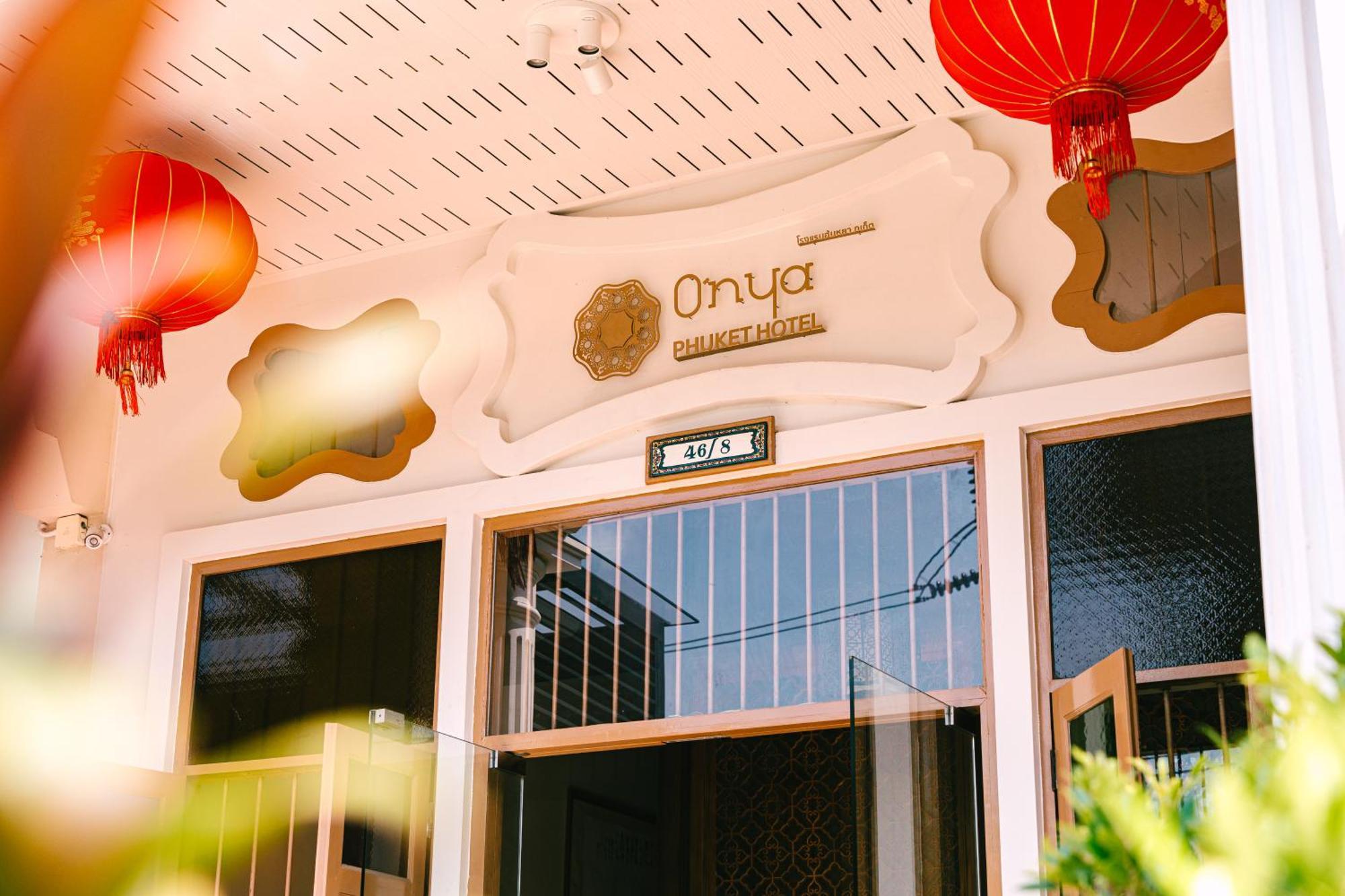 O'nya Phuket Hotel - SHA Extra Plus Bagian luar foto